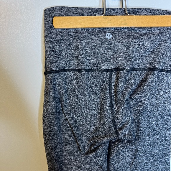 Lululemon Wunder Under High Rise Yoga Leggings 30” - Picture 6 of 8